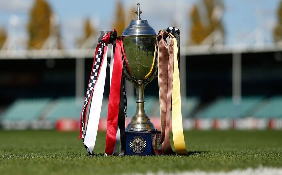 Hawks Prepare For Blue Ribbon Cup