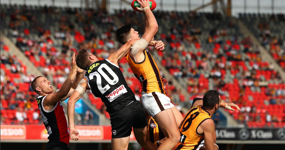 Season Spotlight Mitch Lewis