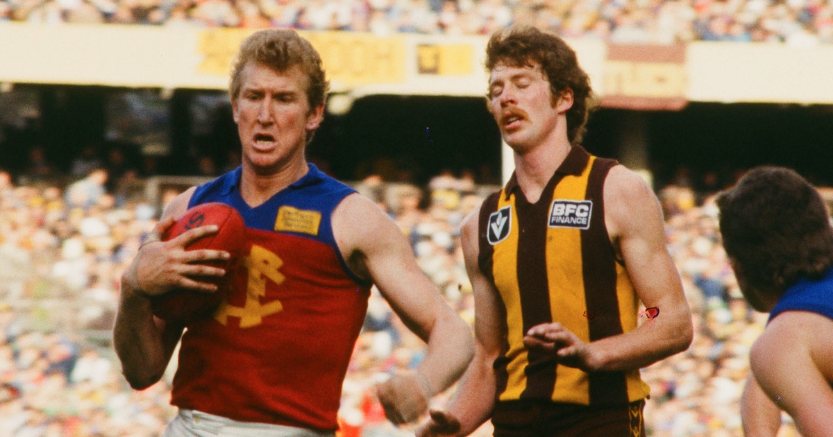 A significant stumble in the Hawks’ 1983 season