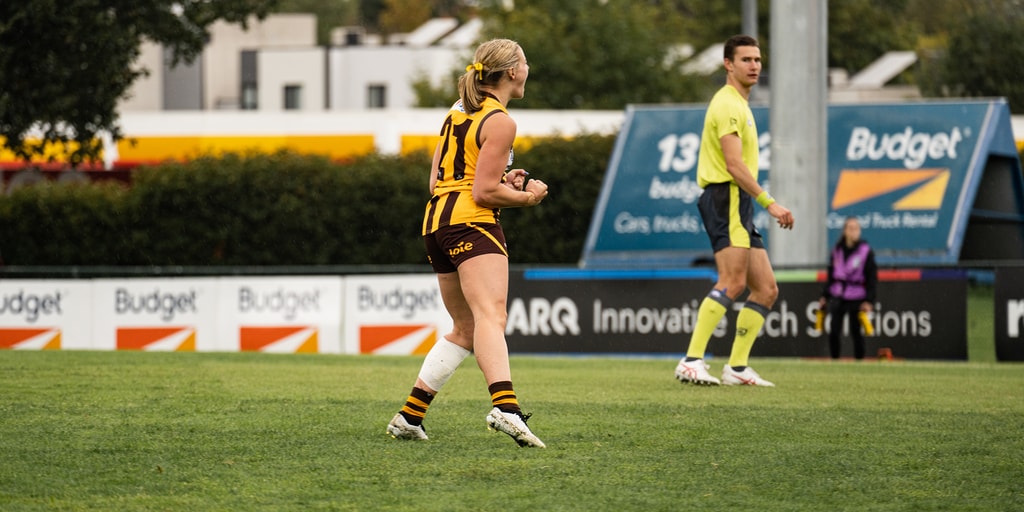 VFLW match report: Hawks win first game in a thriller - Vimarsana News