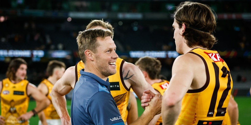 Mitchell: "He plays beyond that" - Vimarsana News