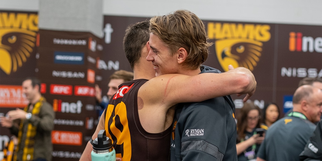 Mitchell details 'beautiful' bond between Hawks duo - Vimarsana News